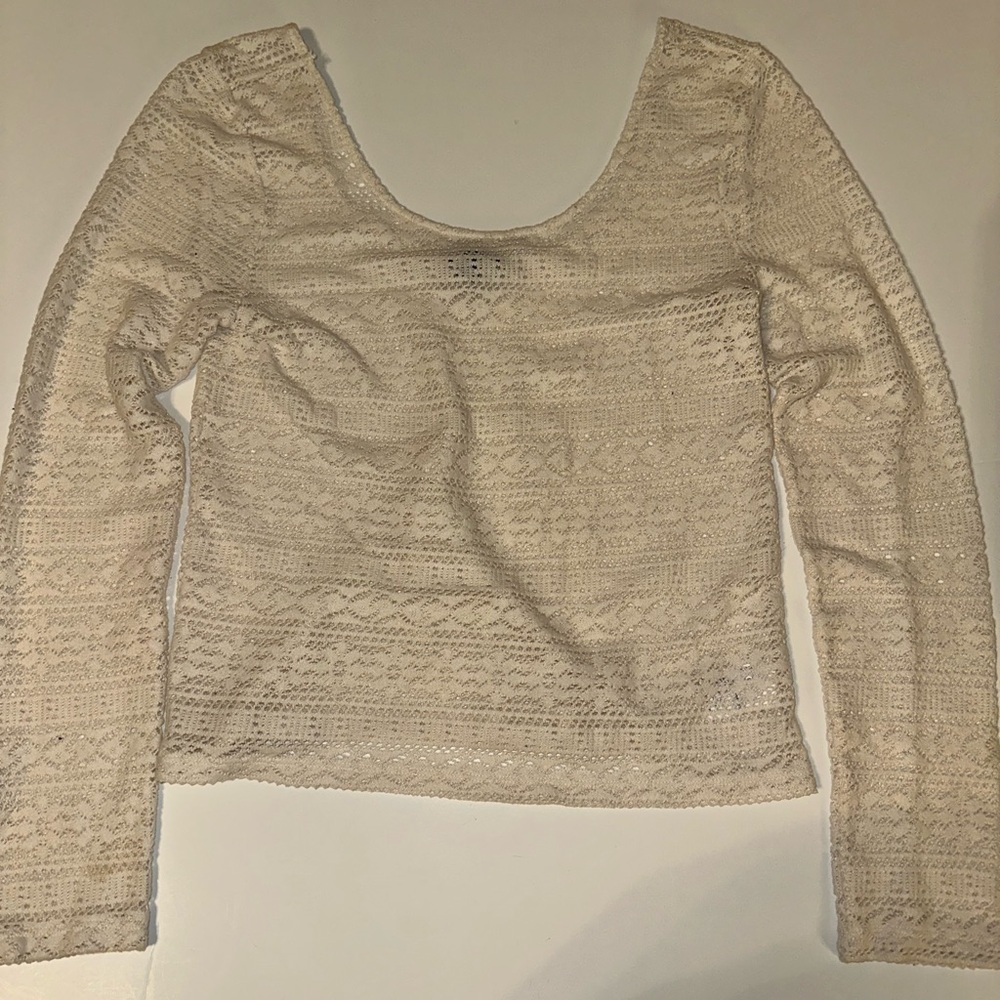 American Eagle L Eyelet Crochet Top Cream Long Sleeve Scoop Neck Plunge Back
